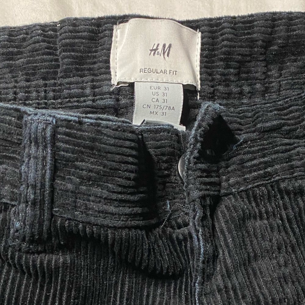 Pants - Picture 6 of 9